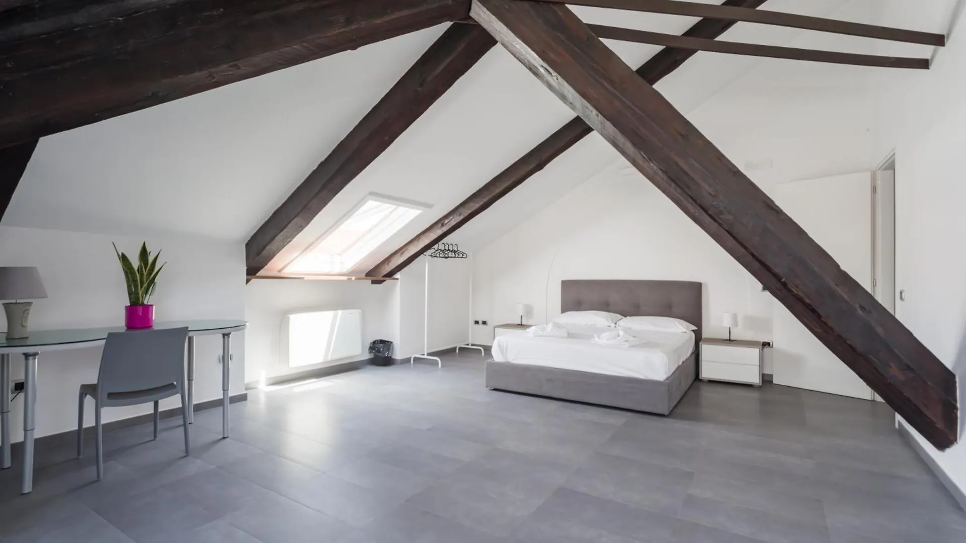 Duomo Loft In The City Centre By Dimorra Napoli Italien
