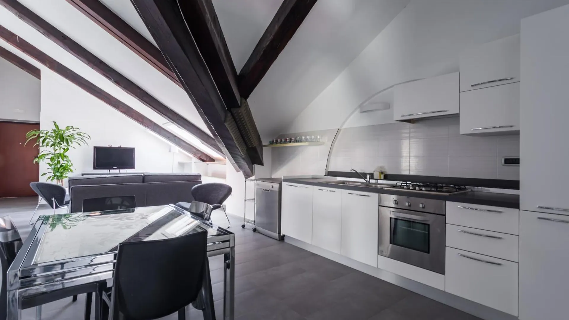 Duomo Loft In The City Centre By Dimorra Naples Apartment