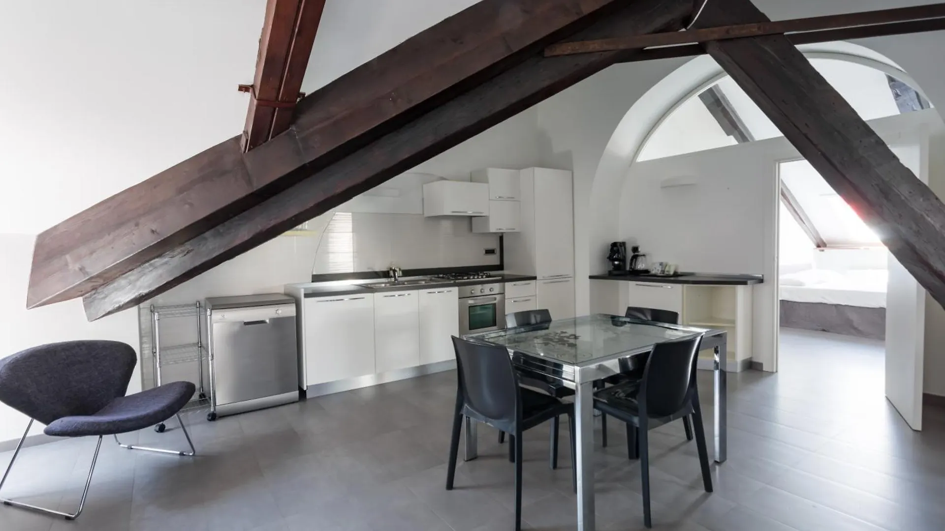 Duomo Loft In The City Centre By Dimorra Naples