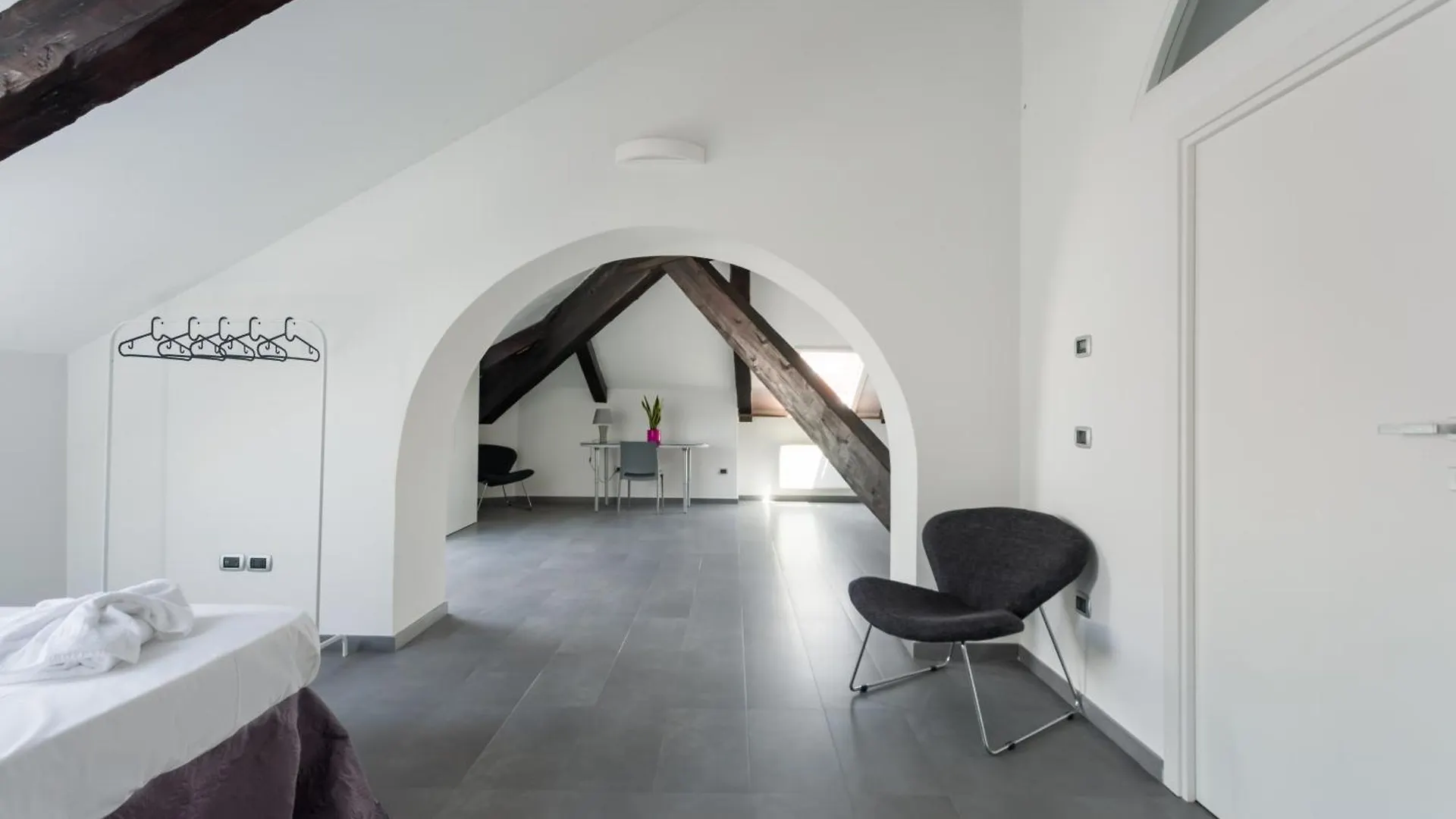 Lägenhet Duomo Loft In The City Centre By Dimorra Neapel Italien